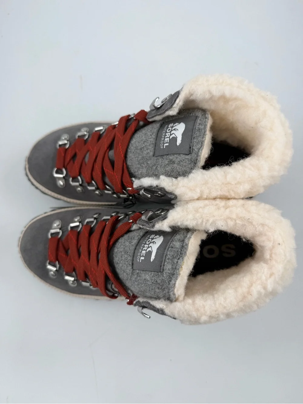 Sorel Women’s Out N About Plus Conquest -SZ 6- Grey Suede Winter Snow Boots